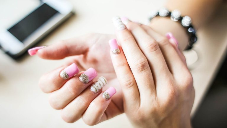 Perfect Nail Colors For The Corporate Girl